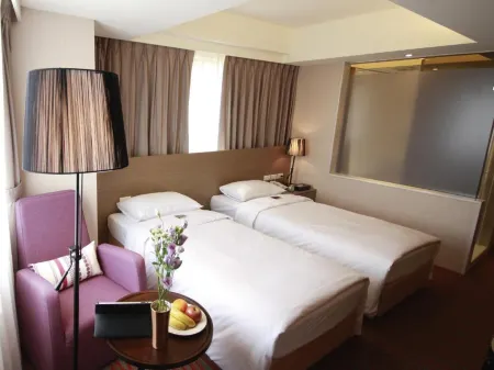 RF Hotel - Zhongxiao
