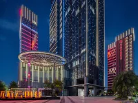 Left and Right Happiness Hotel Отели рядом с достопримечательностью «Народная торговая площадь Наньчжэнь (Delta Street, община Наньчжэнь)»
