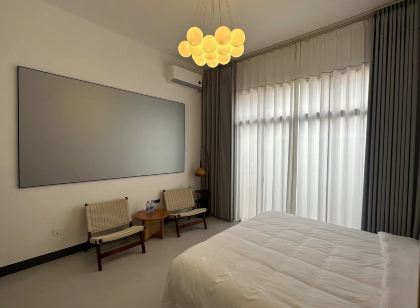 東山上岸民宿（南門灣）