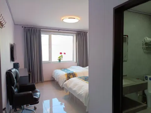 Mohe Xingyue Express Hotel