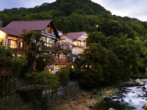 Shirakabeso Hotels in Izu