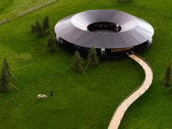 Hongyuan Weilu Wild Luxury Campsite