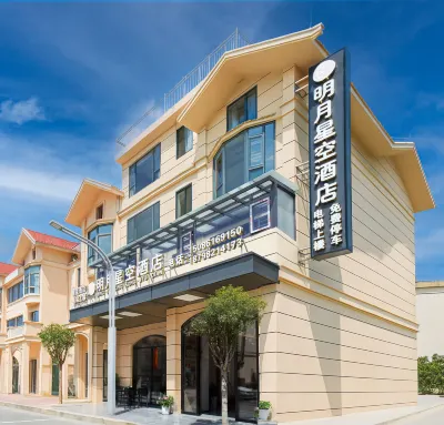Moonlit Starry Night Hotel