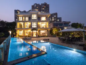 Seaside Seclusive Mansion