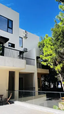 Limu Elegant House · Life Light Luxury Design Resort Guesthouse (Gejiu Shadian Grand Mosque Branch)