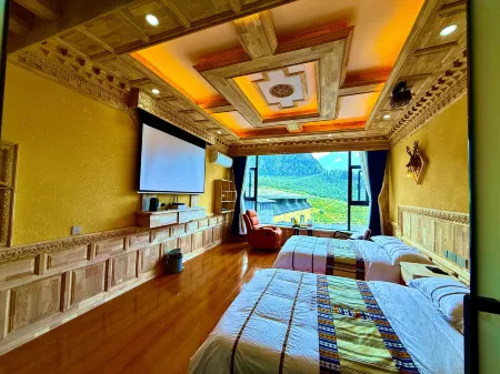 Mountain·Glam Zamba · Mingjing Hidden Luxury Courtyard Отели в г. Диебу