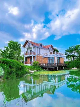 Oriental Garden Hotel Отели в г. Фунин