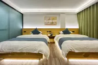 Fanfeng B&B (East Gate of Fanjing Mountain Scenic Area) - balcony