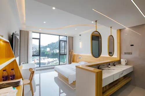 She County Shendu Yushuiyao Premium Boutique Stay (Xin'anjiang Scenic Gallery Scenic Area)