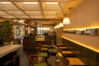SFEEL設計師旗艦店（昆明同德廣場穿金路地鐵站店） - 設計師酒店