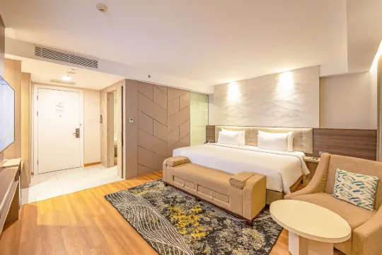 Interior Kamar Hotel Platinum Tunjungan Surabaya