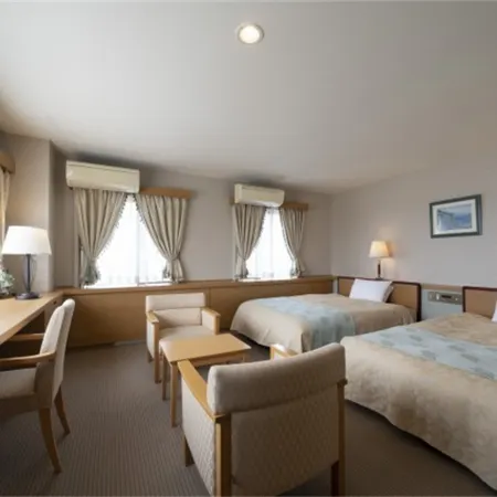 Okazaki New Grand Hotel