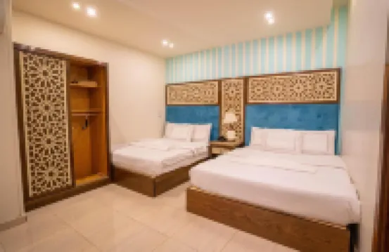 Great Pyramid Inn