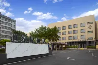 鄭州世紀星飯店（河南博物院國貿360店） 博雅體育運動俱樂部-游泳館附近的飯店