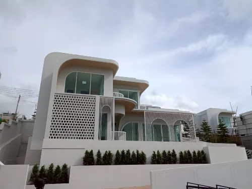 Hill Jai Poolvilla Khao Kho