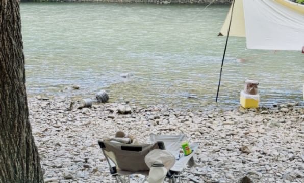 Henon Bamboo Retreats