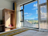 Eryuan Xiyue Chinese Inn Homestay - vue sur la montagne