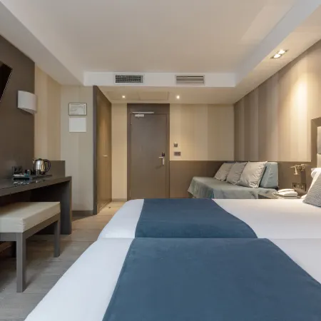 Hotel Reina Cristina