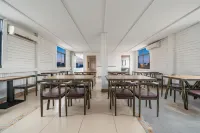 Totoro Spirit Hotel (Haikou Qilou Old Street Jiefangxi Branch)