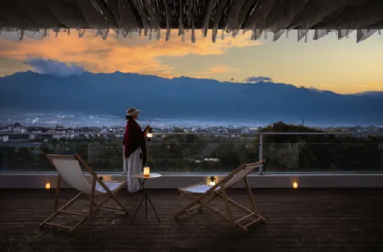 雲覺七舍•ZenLife山海禪意養生庭院（洱海龍龕碼頭店） 龍龕碼頭-觀景台附近的飯店