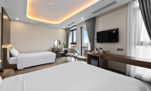 Nature Hotel - Lac Long Quan