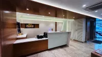 THE PARADISE PLATINUM - parking