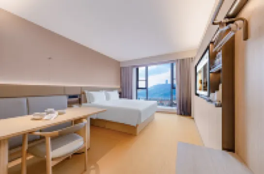 Ji Hotel Qujing Nanchmegmen Hotel