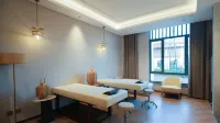 Gaoyou Shenju Mountain Hot Spring Hotel - spa