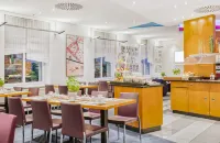 Hotel Erfurt City Center by Leonardo Hotels - breakfast