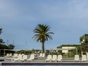 Top 10 Family Hotels in Albufeira