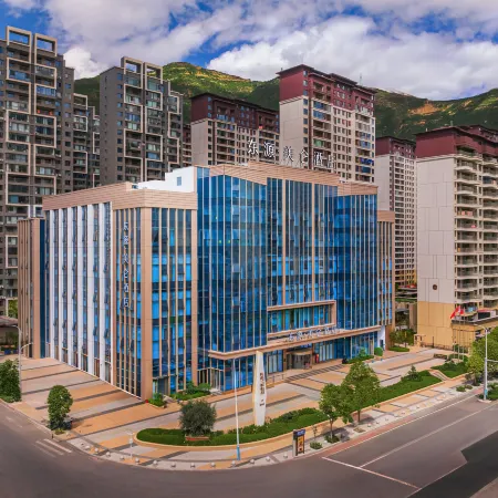 Longnan High-speed Railway Station Dongyuan Madsion Hotel Отели в г. Луннань