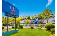 Motel 6 San Francisco, CA – Lombard Street - Beach