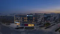 Hanting Hotel (Wuhu Economic Development Zone Baixian Plaza Branch) Hotels in Wuhu