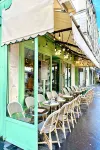 Stunning studio with elevator access in the Marais
