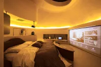 Volcano-In Hotel of Arrivals