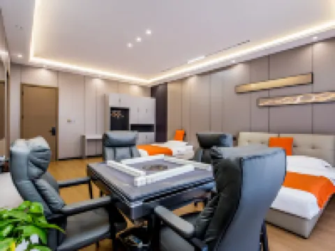 Chengde  Longhua Lanyu Hot Springs Homestay (Qijia Hot Springs) Hotels near Sacrifice Site of Martyr Dong Cunrui