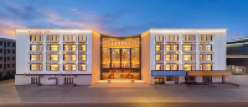 Orange Dandong Railway StationYalujiang Hotel