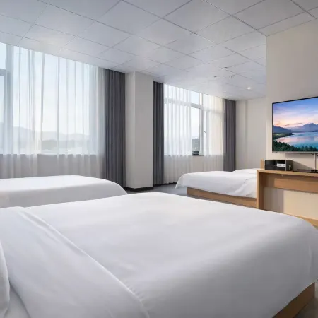 Wuqi Yaxi Hotel