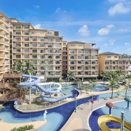 Palette - Gold Coast Morib Resort Отели в г. Бантинг