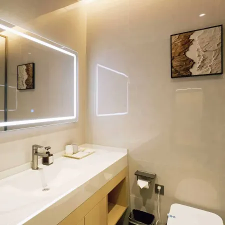Long Huayong Meizhu Hotel (Dongzi Huacheng)