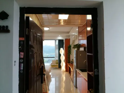 Jingdezhen Youjian Homestay (Taoxichuan Creative Plaza) - วิวภูเขา