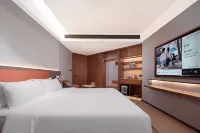 Tianyue Hotel (Qinzhou Baishihu Park Wuyue Plaza Branch)