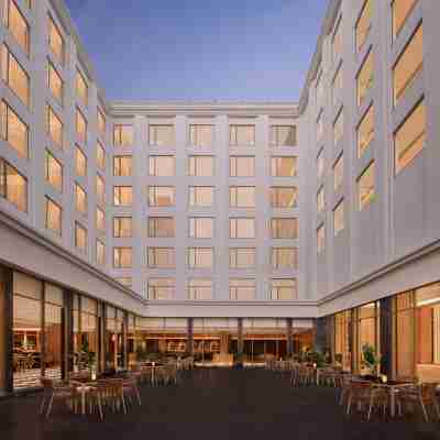 DoubleTree By Hilton Bengaluru Airport Hotel Exterior