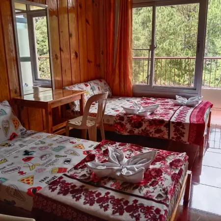 Kanip Aw Pines View Lodge