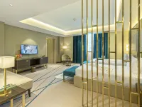Green Park Hotel Hotels near Asia Live!