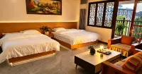 Warm Villa Inn