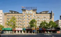 Yasite Hotel (Suizhou Wenfeng Caodianzi Street Branch)