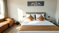 Zhenkang Qianxun Residence Hotel