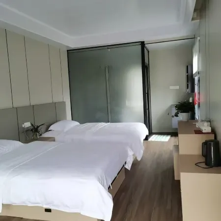 Baohua Mountain Lodge