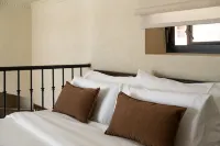 Fangyuan · AROMA Holiday Accommodation - balcony